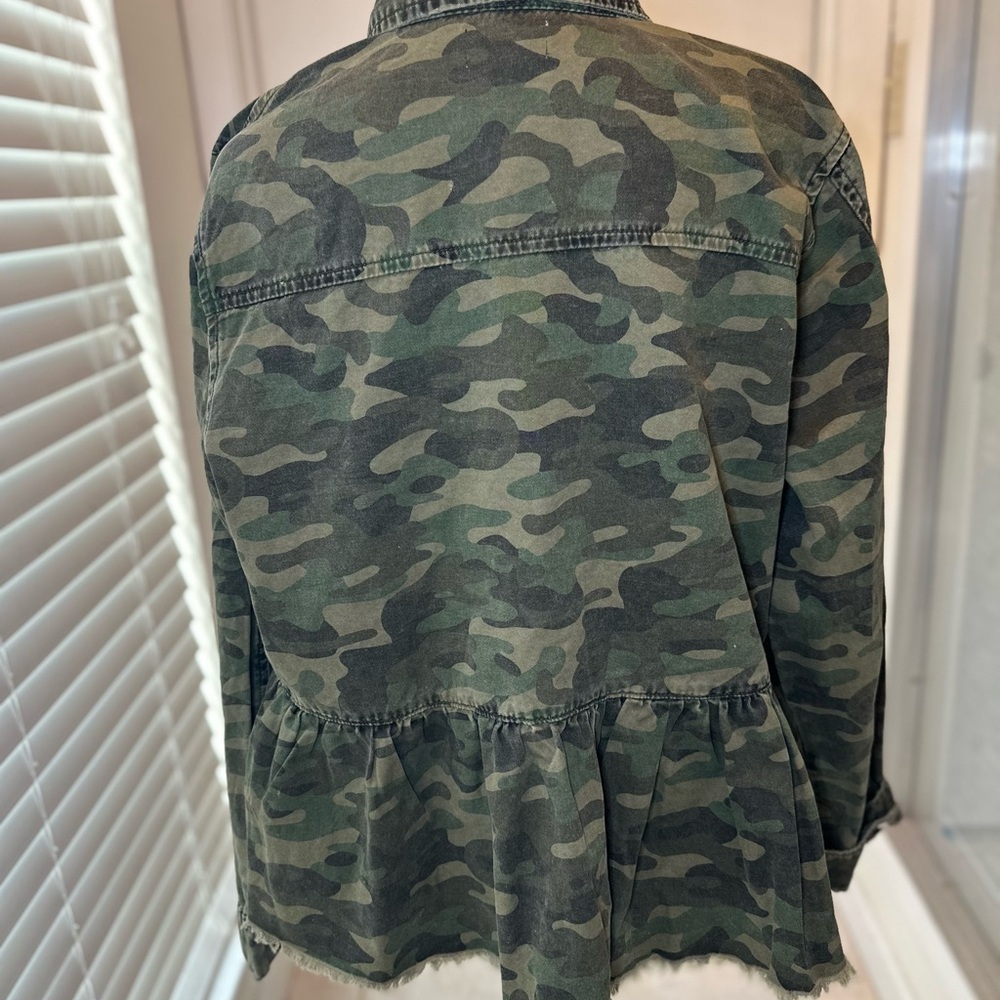 Camouflage Peplum Jacket